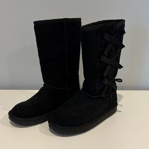 Koolaburra by Ugg Black Boots size 3